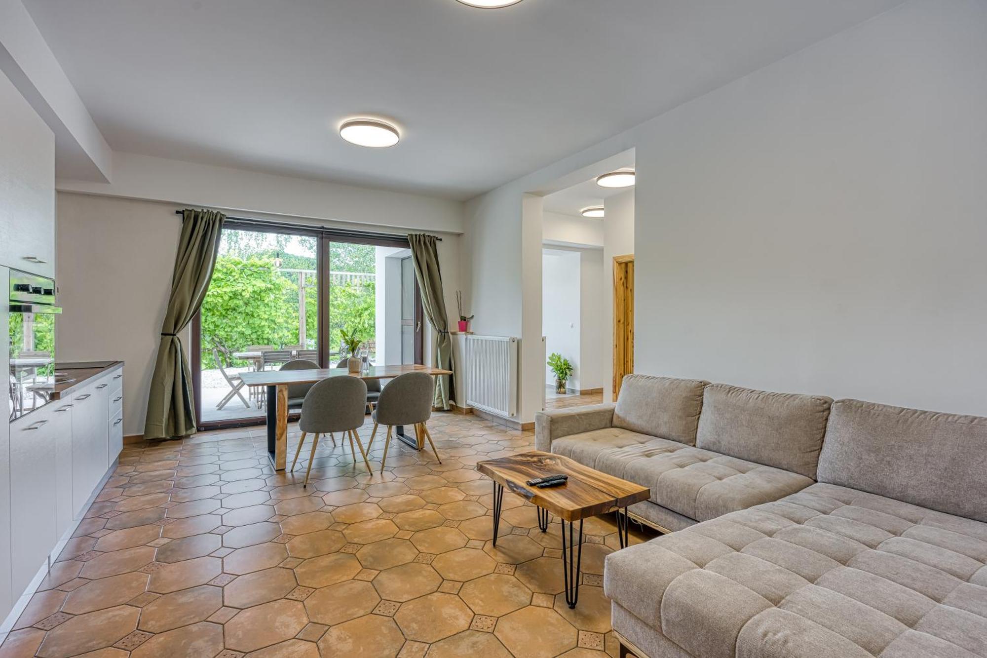 Vila Lisjak - Apartments Podcetrtek Ngoại thất bức ảnh